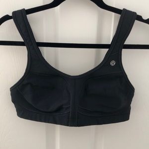 Black Lululemon Tame Your Tatas bra